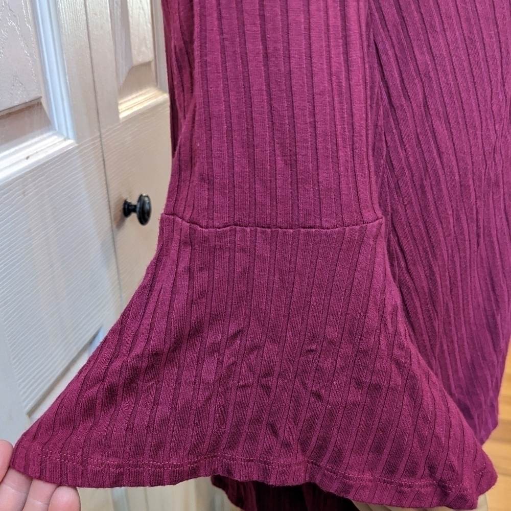 Pre-owned absolutely famous beautifully designed neckline shirt, size XL, TD - Picture 3 of 4